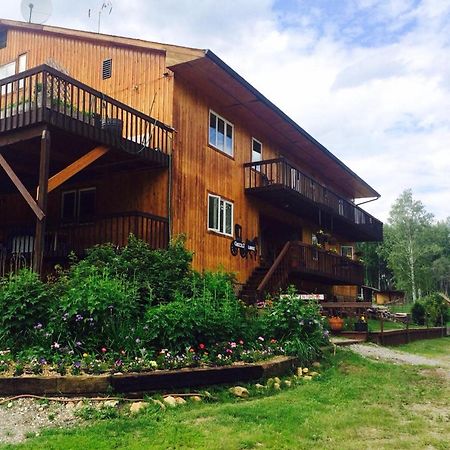 Alaska Grizzly Lodge Fairbanks Exterior photo